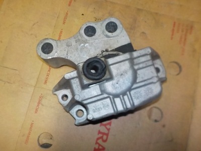 Подушка двигуна compass ii 1.6m-jtd p68252999ac фото №1