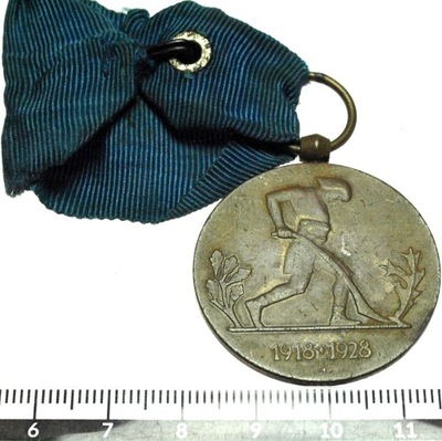 Medal Dziesięciolecia Odzyskanej Niepodległości 1918-1928 order odznaczenie