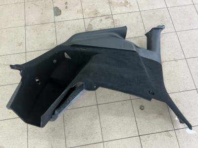 Tesla model y 20- оббивка обшивка багажника ліва лівий фото №1