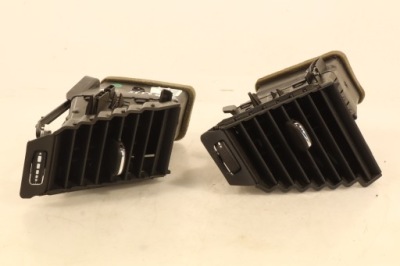 Решітка обдув ліва opel astra k 13406754 фото №1