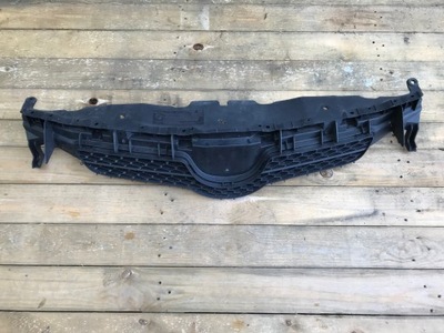 Решётка радиатора решётка радиатора решётка 53111-02390 toyota auris i фото №1