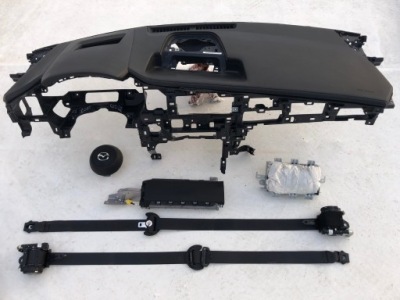 Mazda cx30 приборная панель приборная панель консоль подушки безопасности ремни фото №1