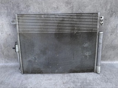 Радіатор кондиціонера jeep grand cherokee фото №1