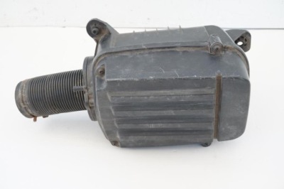 Корпус фильтра воздуха vw golf plus 2.0 fsi фото №1