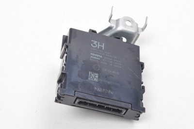 Toyota prius phv prime модуль реле 89340-47030 фото №1