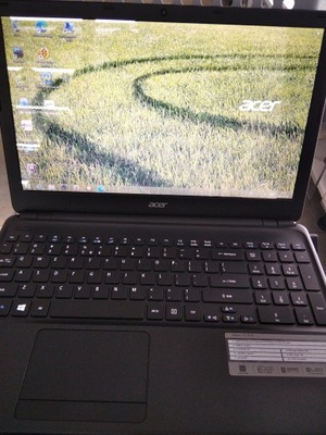 Laptop Acer Aspire E1 510 15,6 " Intel Celeron 4 GB / 500 GB