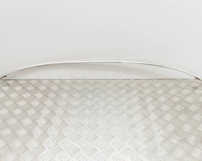 Верхний молдинг передней стекло mercedes-benz sl r107 a1076711730 33382618 фото №1