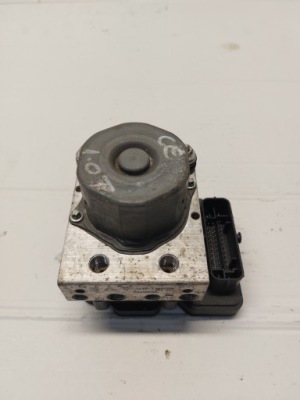 Насос тормозная abs opel corsa e 39002554 ayf фото №1