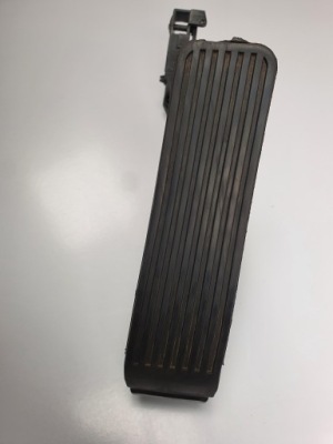 Педаль газа mercedes w140 3.2 1293010001 фото №1