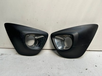 Opel vivaro 2014 з передній решітка, заглушки фото №1