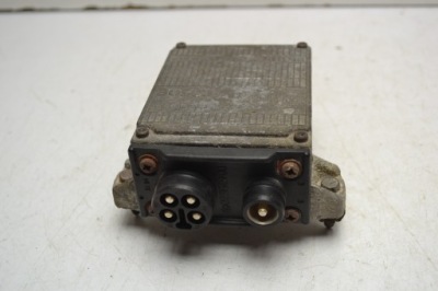 Mercedes w123 w126 280e se m110 модуль запалювання фото №1