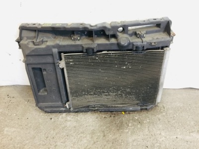 Pas передній радіатор peugeot 2008 1,6 vti #90 фото №1