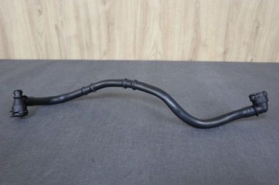 Mercedes slk r172 шланг труба пабтрубок  жидкость воды 2.2 cdi a1725010358 фото №1