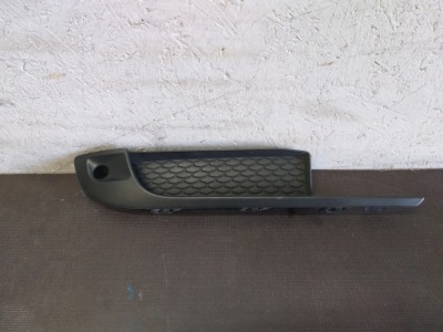 Бампер перед права решітка porsche macan lift фото №1