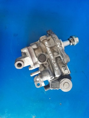 Насос впрыскная toyota hilux 2.4 2gd 22100-0e010 фото №1