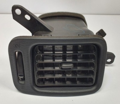 Решітка обдув права toyota mr2 ii sw20 5568517020 фото №1