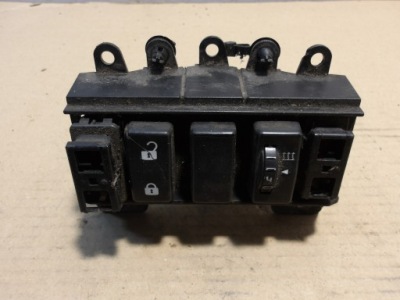 Панель переключателей renault premium 5010589830 фото №1