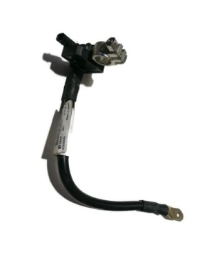 Audi q5 8r 13r клема плюсова 8r0915181 фото №1