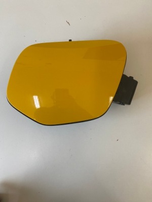 Кришка заливної пального заливна горловина peugeot 208 2 9823289380 фото №1