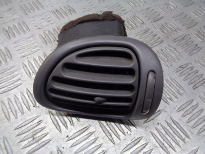 Решётка обдув правая peugeot 206 фото №1