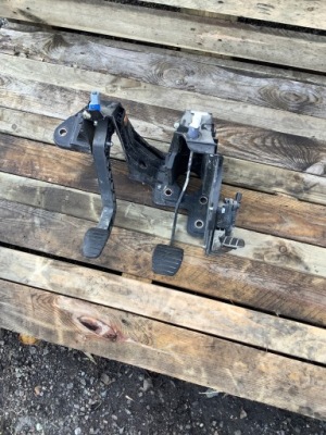 Педаль зчеплення гальма master iii 3 movano b фото №1