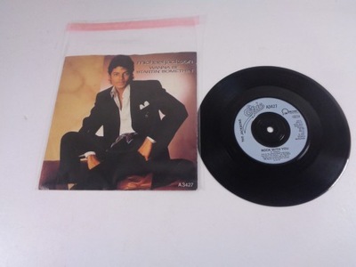 MICHAEL JACKSON WANNA Be STARTIN singiel