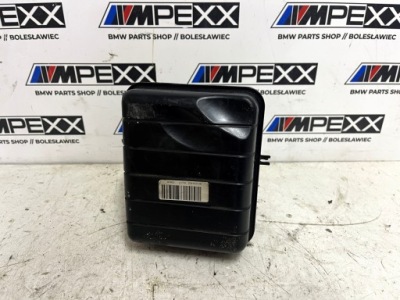 Bmw f10 f11 резонатор повітря 8512249 фото №1