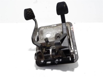 Педалі mercedes axor 01-05 a9702940001 6.4 279km фото №1