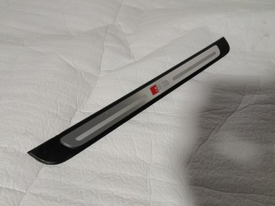 Audi a3 s3 8v молдинг поріг 8v4853491 фото №1