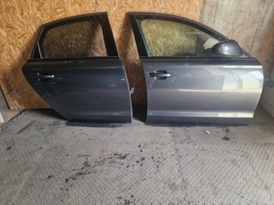 Audi a6 c7 sedan дверь правый задняя lz7s фото №1