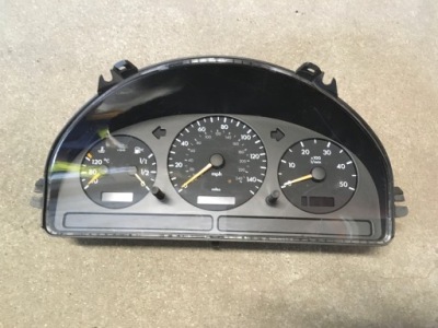 Mercedes ml w163 счетчик приборы фото №1