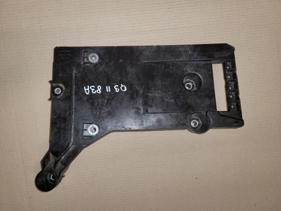 Audi q3 ii 83a основание аккумулятор фото №1