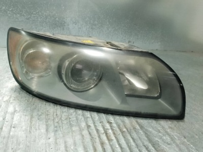Лампа перед права volvo v50 30698886 0301198204 фото №1