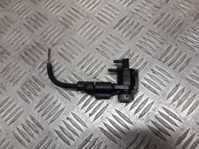 Клапан вакууму vw golf iv 1.9 tdi 1j0906283c фото №1