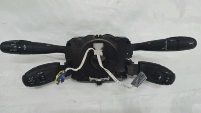 Переключатель комбинированный peugeot rcz / lift 98062095xt фото №1