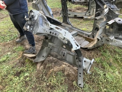 Чверть лонжерон підкрилок правий перед ford kuga iii mk3 20- фото №1