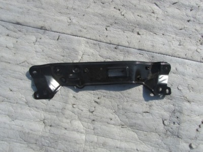 Кронштейн кронштейн радара tesla 3 1103760-00-b фото №1