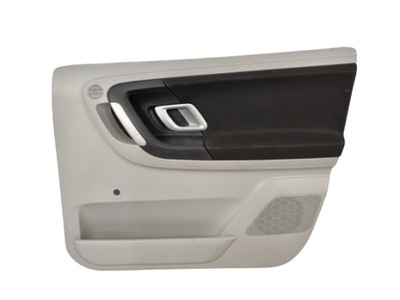 Roomster обшивка дверь правый задняя фото №1