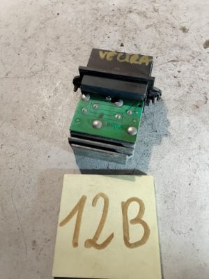 Opel vectra b 90506497 резистор вентилятор фото №1