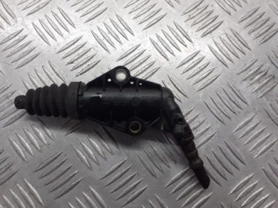 Помпа зчеплення fiat doblo 1.6 46541666 фото №1