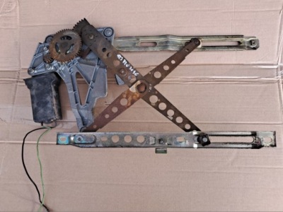 Механизм стекло левый перед mercedes w123 купе 1237203146 фото №1