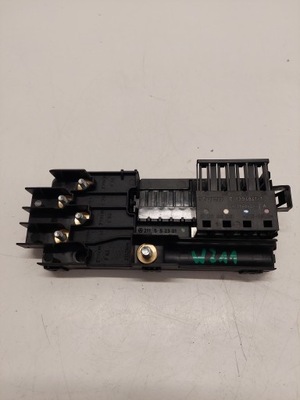 Коробка предохранителей mercedes w211 2115452301 фото №1