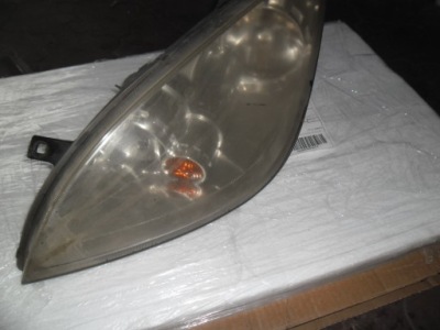 Ліва передня лампа mitsubishi colt vi 2004-2008 0301208201 фото №1
