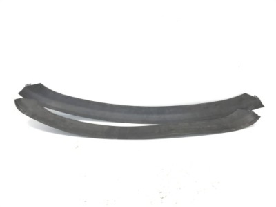 Tesla model x молдинг na бампер задня 1047976-00-c фото №1