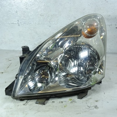 Toyota corolla фара лівий фото №1