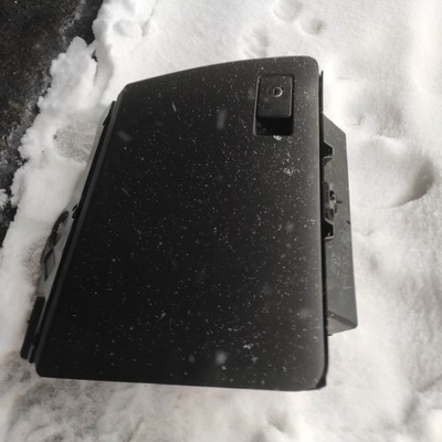 Бардачок vw passat b6 фото №1