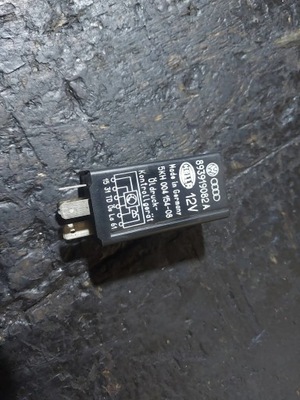 Реле audi 893919082a 310 фото №1