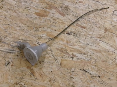 Citroen c-crosser заливна горловина бачок омивача фото №1