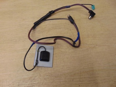 Антена gps subaru legacy iv 86277ag021 фото №1