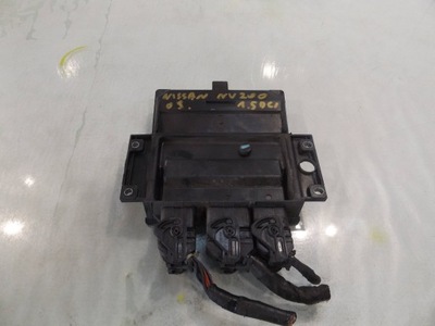 Nv200 1,5dci бортовий комп'ютер 8200911560 фото №1